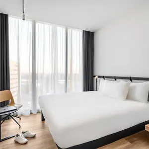 Ibis Stadium Otel